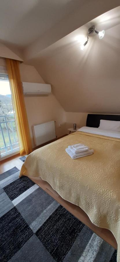 Napko Apartman Sopron Eksteriør bilde