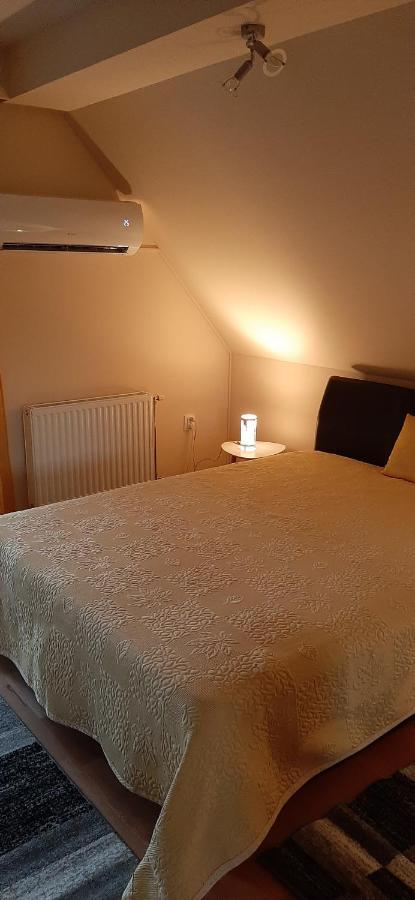 Napko Apartman Sopron Eksteriør bilde