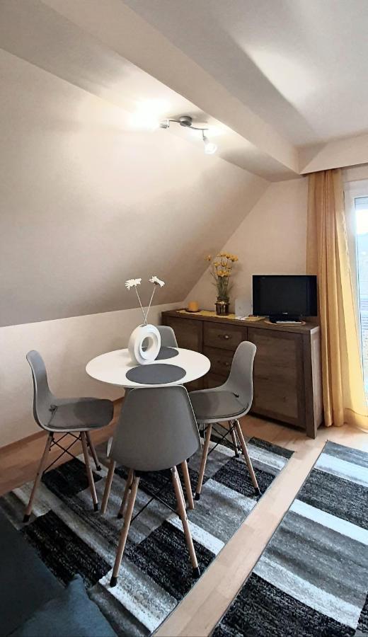 Napko Apartman Sopron Eksteriør bilde